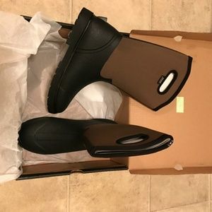 Bogs Roper men size 11 blk/br